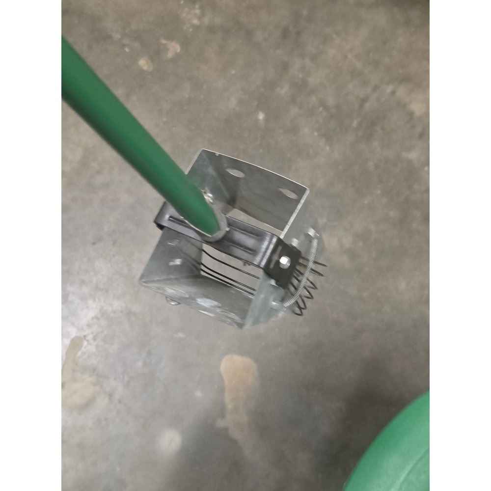 Doggie Dooley In-Ground Pet Waste Disposal System Green Septic Tank Foot Pedal - Picture 4 of 4